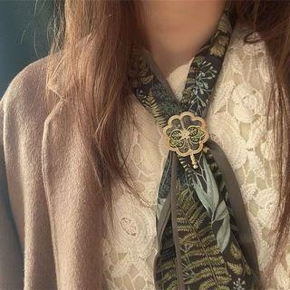 Flower / Leaf Alloy Brooch