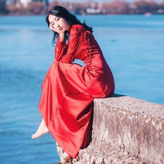 Set: Spaghetti Strap Midi Dress + Long-sleeve Lace Dress