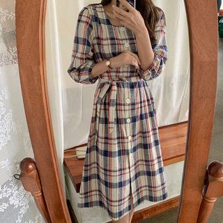 Square-neck Buttoned Midi Plaid Dress