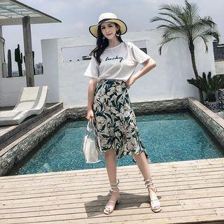 Set: Short-sleeve Lettering T-shirt + Flower Print A-line Skirt