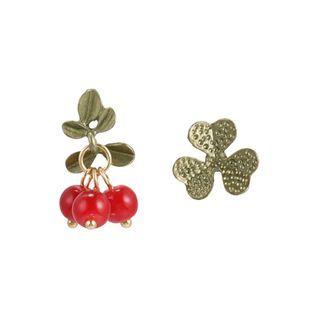Fruit Leaf Asymmetrical Alloy Earring