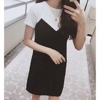 Mock Two-piece Short-sleeve Knit Dress