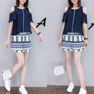 Set: Short-sleeve Shoulder Cut Out Top + Printed Shorts