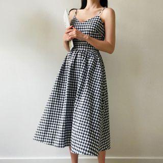 Spaghetti-strap Plaid A-line Tie-back Dress