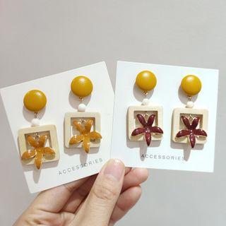 Floral Bead Earring