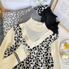 Lace-cuff Mock Two-piece Printed Knit Top