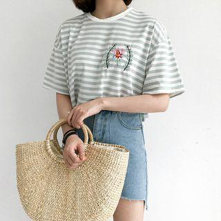 Striped Flower Embroidered Loose-fit Short-sleeve T-shirt