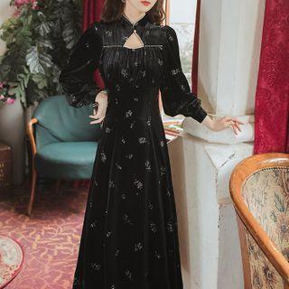 Long-sleeve Cut Out Floral Midi A-line Dress