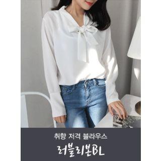 Tie-neck Wide-cuff Blouse