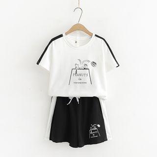 Set: Lettering Contrast Trim Short-sleeve T-shirt + Shorts
