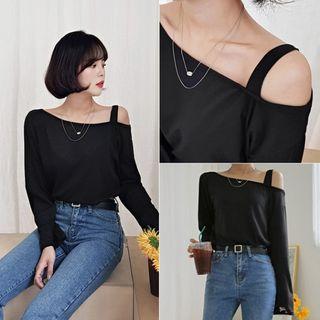 Asymmetric Cold-shoulder T-shirt