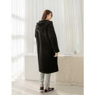 Plus Size Hooded Zip-up Fleece Coat