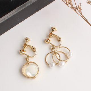 Non-matching Faux Pearl Hoop Dangle Earring