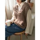 V-neck Sleeveless Chunky-knit Sweater