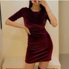 Short-sleeve Sheath Mini Velvet Dress Wine Red - One Size