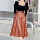 Long-sleeve Scallop Trim T-shirt