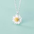 925 Sterling Silver Daisy Pendant Necklace 925 Sterling Silver Daisy Pendant Necklace - One Size