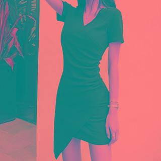 Asymmetrical Hem Short-sleeve Mini Sheath Dress