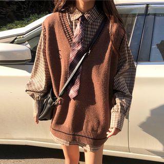 Plaid Shirt / Contrast Trim Knit Vest