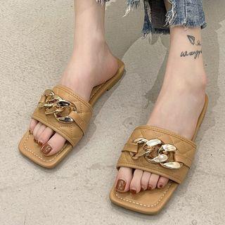 Chain Accent Quilted Flat Slide Sandals