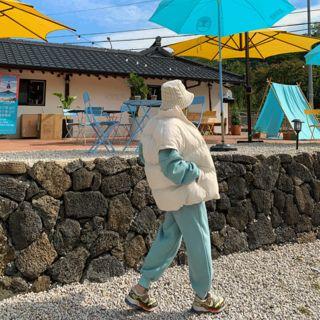 High-neck Cap-sleeve Puffer Jacket