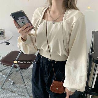 Square-neck Lantern-sleeve Top