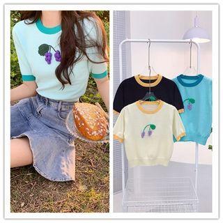 Short Sleeve Contrast Trim Grape Embroidered Knit Top