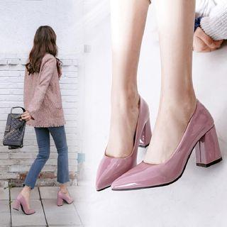 Faux Suede Bow Accent Mid Heel Pumps