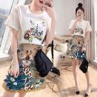 Set: Short-sleeve Floral Print T-shirt + Skirt