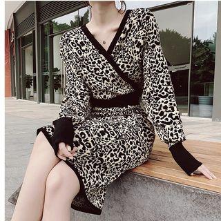 Long-sleeve Leopard Print Midi Knit Dress