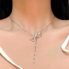 Alloy Knot Pendant Necklace 0640a - Silver - One Size