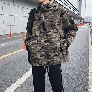 Oversize Camo Hooded Pullover