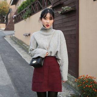Front-pocket Plain A-line Skirt