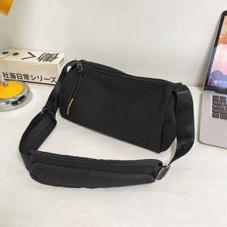 Plain Crossbody Bag / Badge / Charm / Set