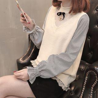 Lace Trim Striped-sleeve Sweater