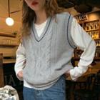 Sleeveless V-neck Cable-knit Vest