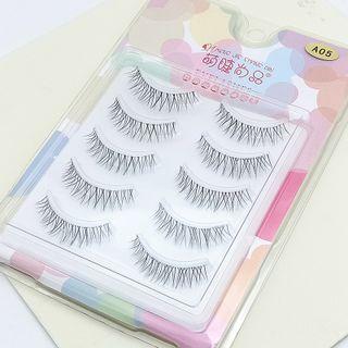 False Eyelashes Cross - Black - 1.5cm