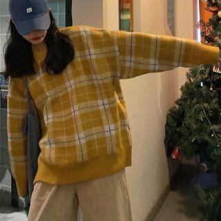 Plaid Sweater / Corduroy Straight-cut Pants