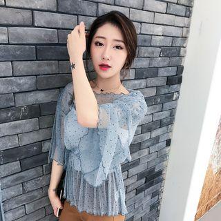 Dotted 3/4 Sleeve Mesh Top
