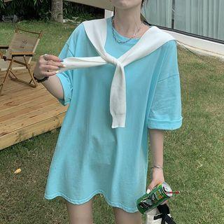 Set: Short-sleeve T-shirt + Shawl