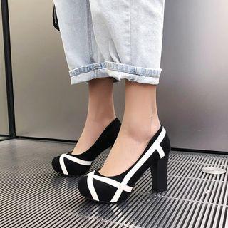 Contrast Panel Chunky Heel Pumps