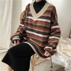 V-neck Pattern Puff Sleeve Sweater / High Waist H-line Skirt