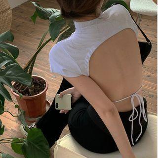 Short-sleeve Open Back Mock-neck Crop Top White - One Size