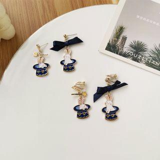 Magic Rabbit Asymmetrical Alloy Dangle Earring