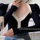 Clavicle Puff-sleeve Top