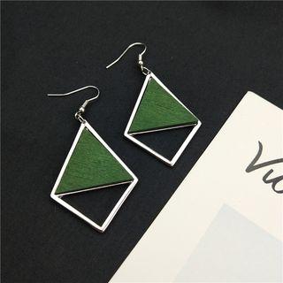 Cutout Kite Shape Clip-on Earrings
