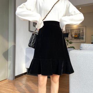Ruffle Hem Straight-fit Velvet Skirt