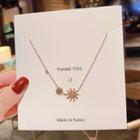 Flower Necklace Dx114 - Gold - One Size