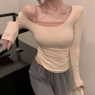 Long-sleeve T-shirt / Camisole Top / Wide Leg Pants