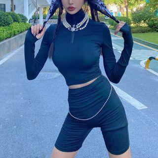 Set: Half-zip Long-sleeve T-shirt + Shorts